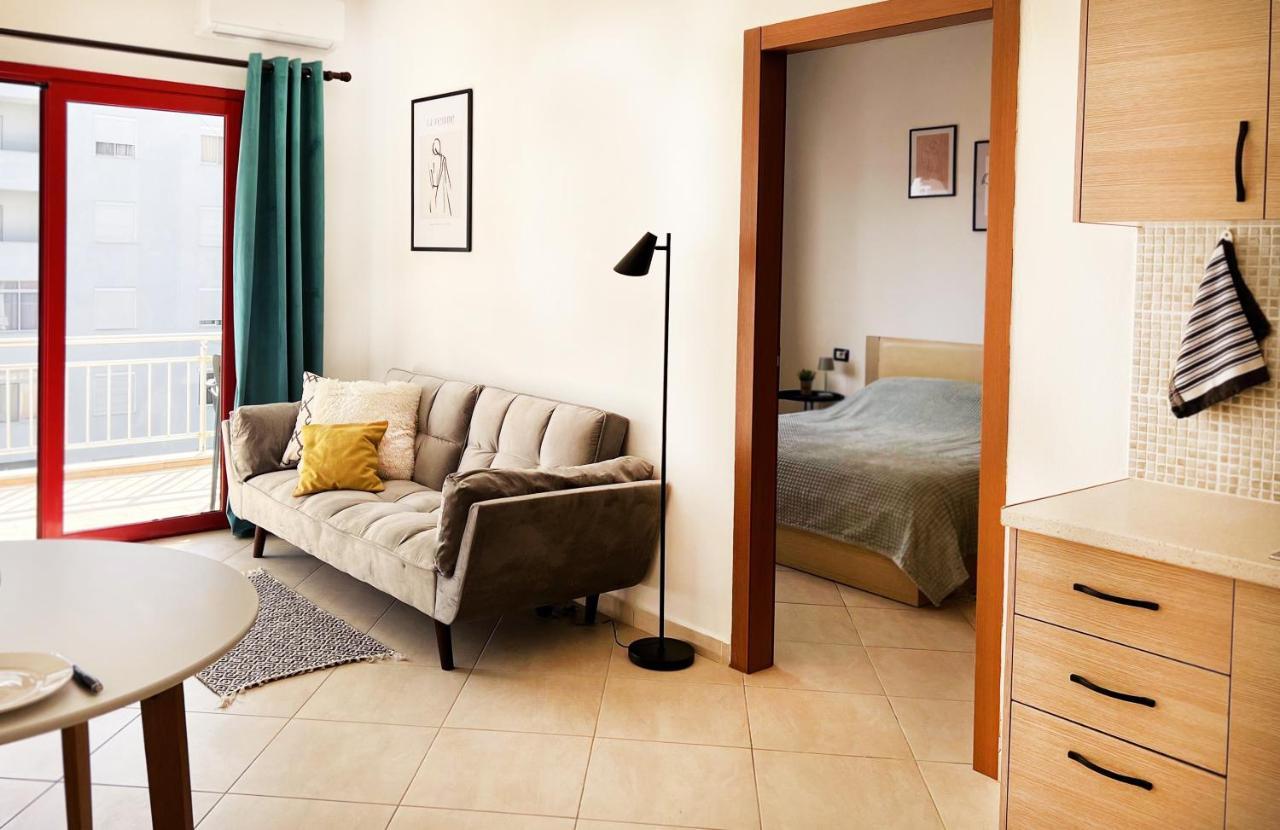 Lilly'S Apartment Plazh Durres Exterior photo